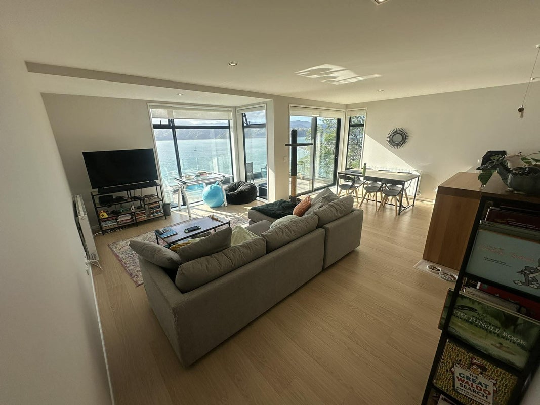 39 Khyber Road, Seatoun, Wellington - Carousel 2