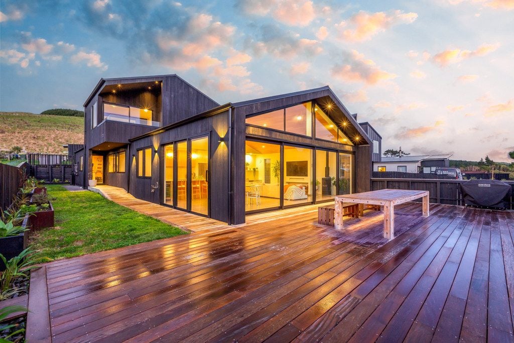 58 Muri Road, Pukerua Bay, Porirua - Carousel 1
