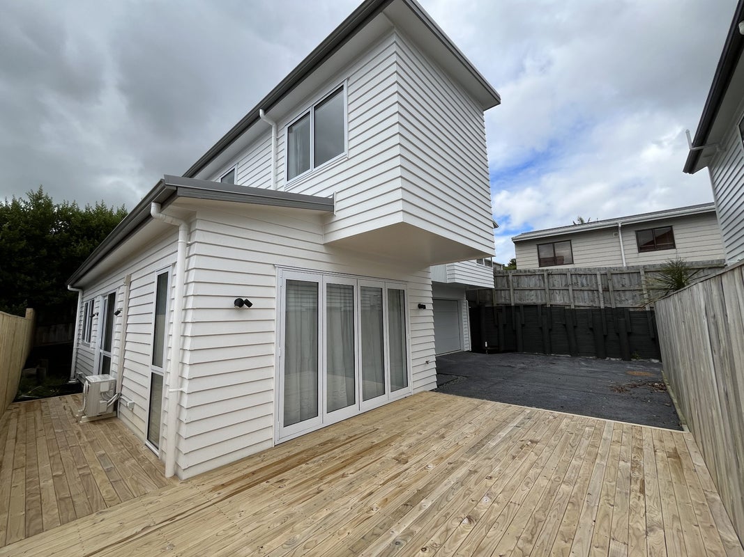 82D Moore Street, Howick, Auckland - Carousel 11