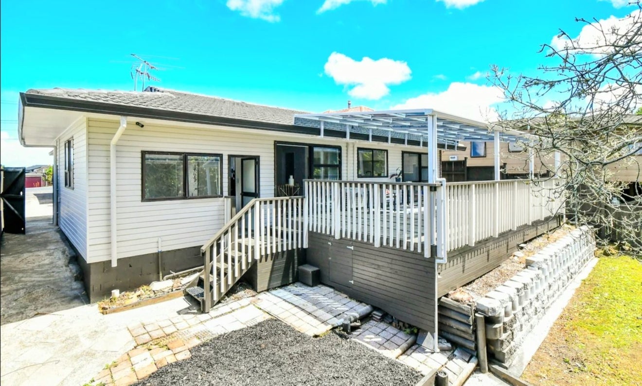 2/46A Claude Road, Hill Park, Manukau City, Auckland - Carousel 2