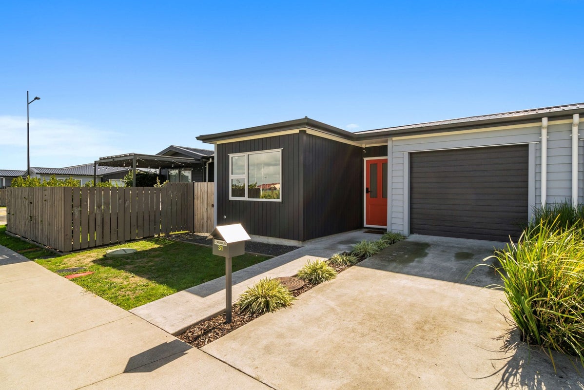 31 Katipo Road, Takanini, Auckland - Carousel 1