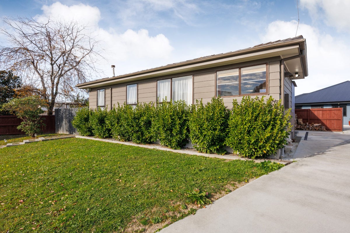 14 Jupiter Street, Milson, Palmerston North - Carousel 16