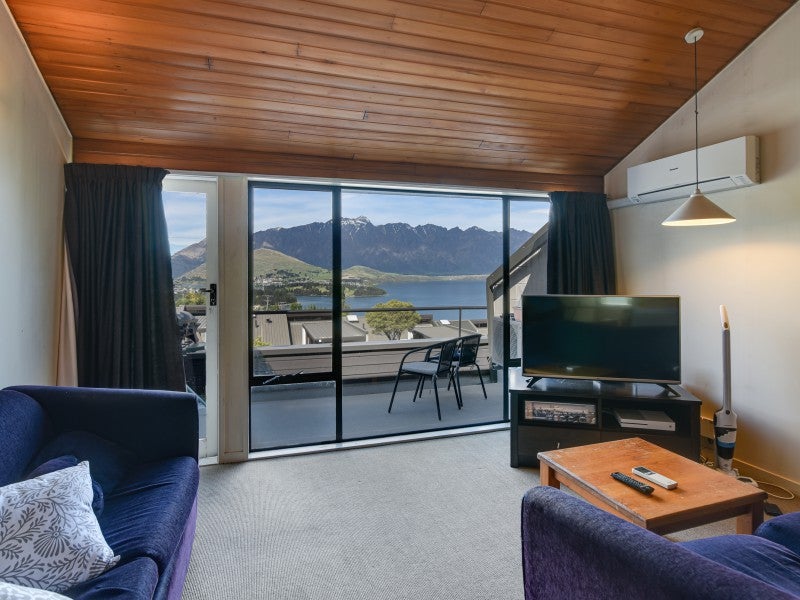 135M Fernhill Road, Fernhill, Queenstown - Carousel 2