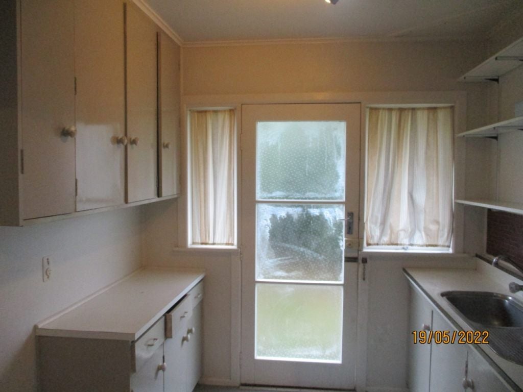 1/93 Carlton Street, Hillsborough, Auckland - Carousel 2