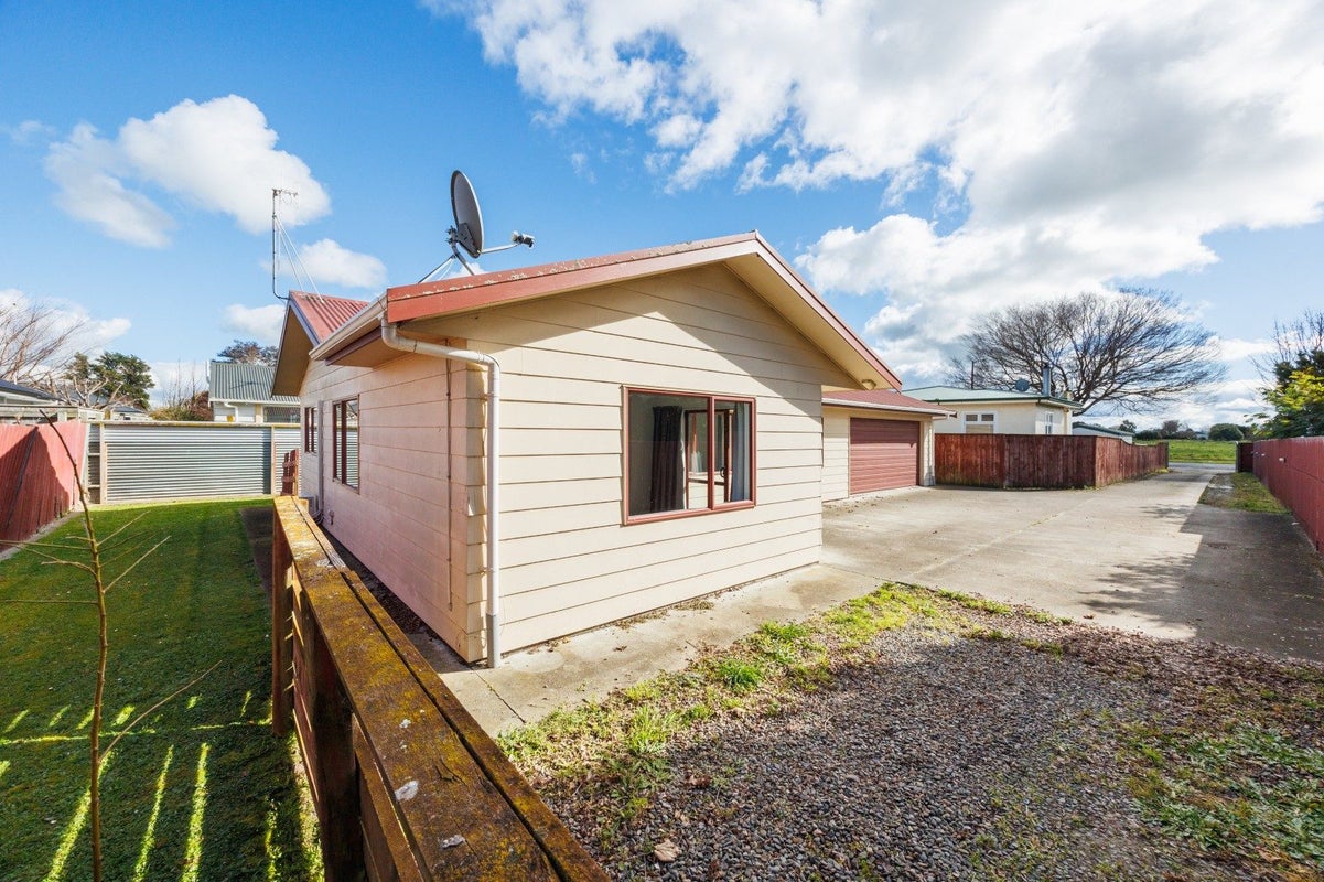 232A Tremaine Avenue, Highbury, Palmerston North - Carousel 19