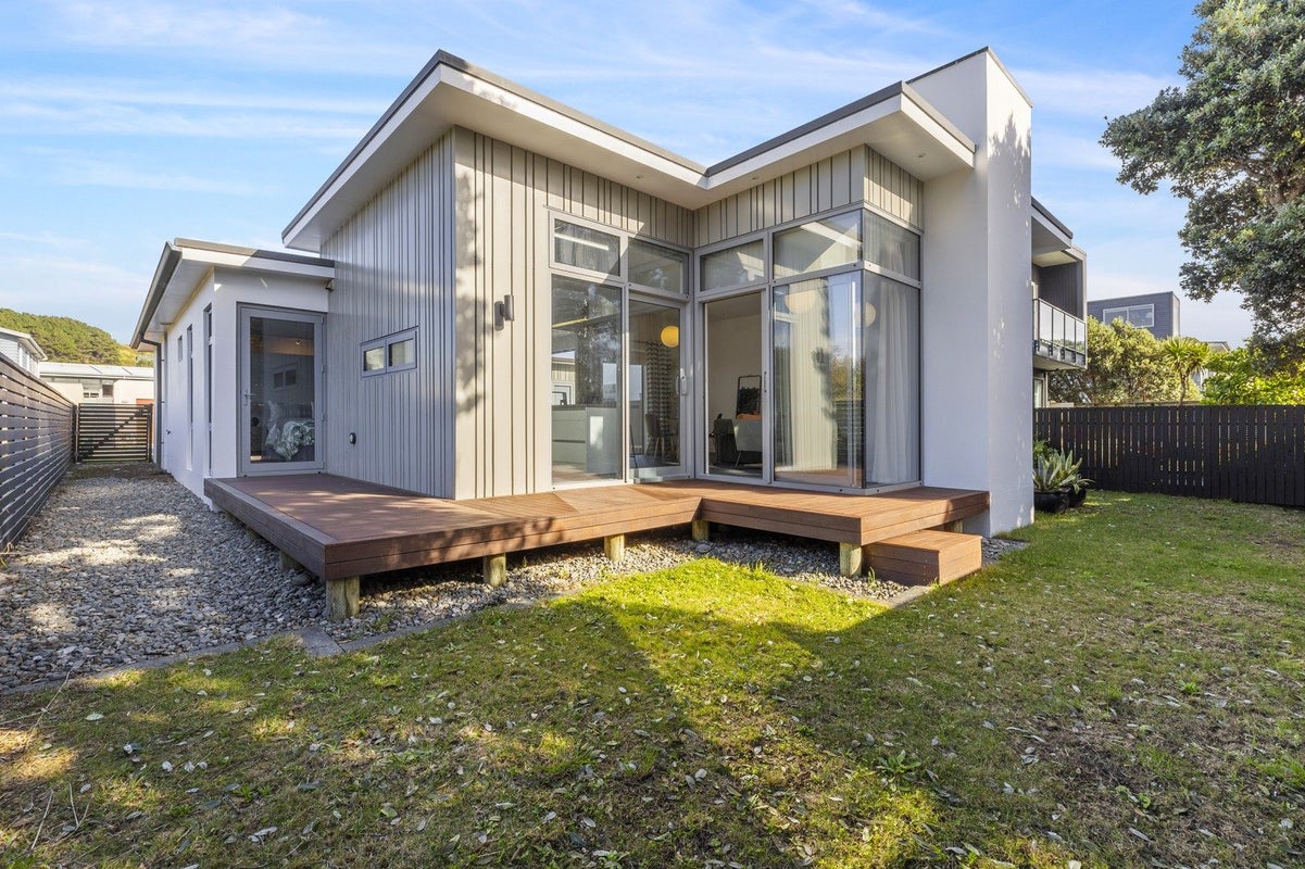 19 Steeple Lane, Seatoun, Wellington - Carousel 2