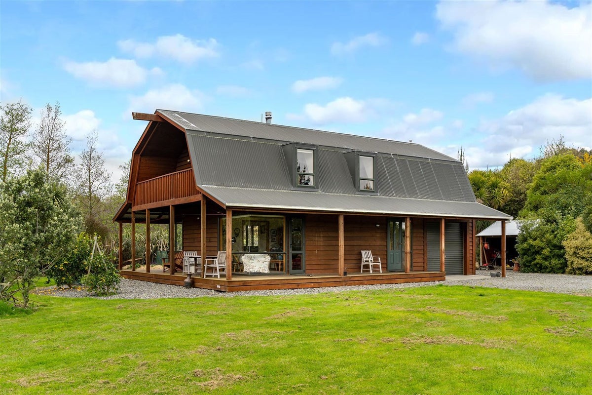 207 Lees Pakaraka Road, Te Ore Ore, Masterton - Carousel 2