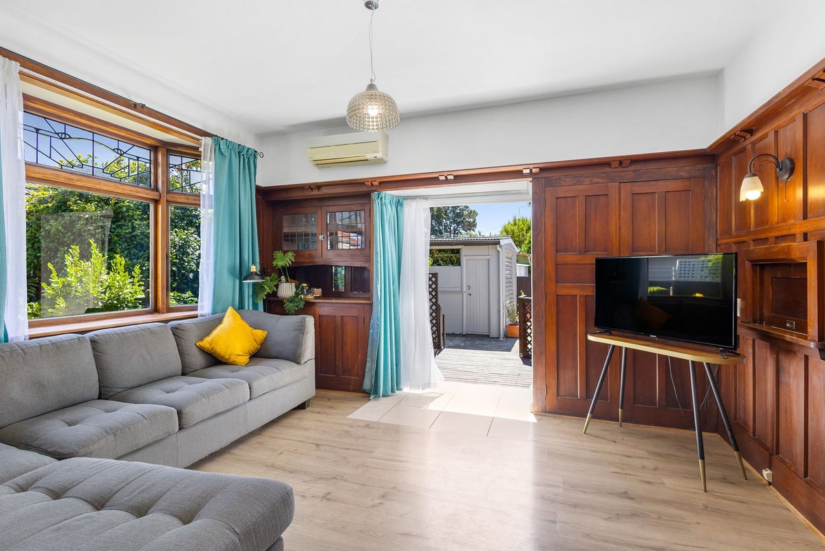 59 McGregors Road, Bromley, Christchurch - Carousel 1