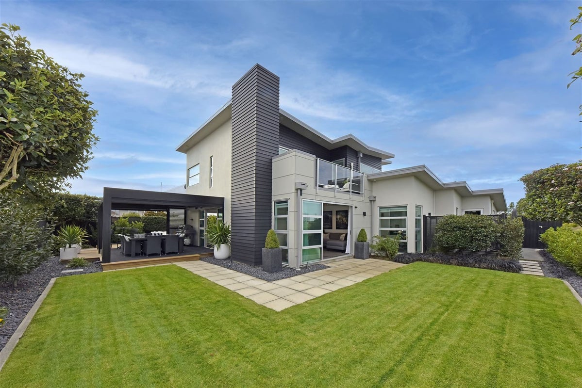 36 Birkdale Drive, Shirley, Christchurch - Carousel 1