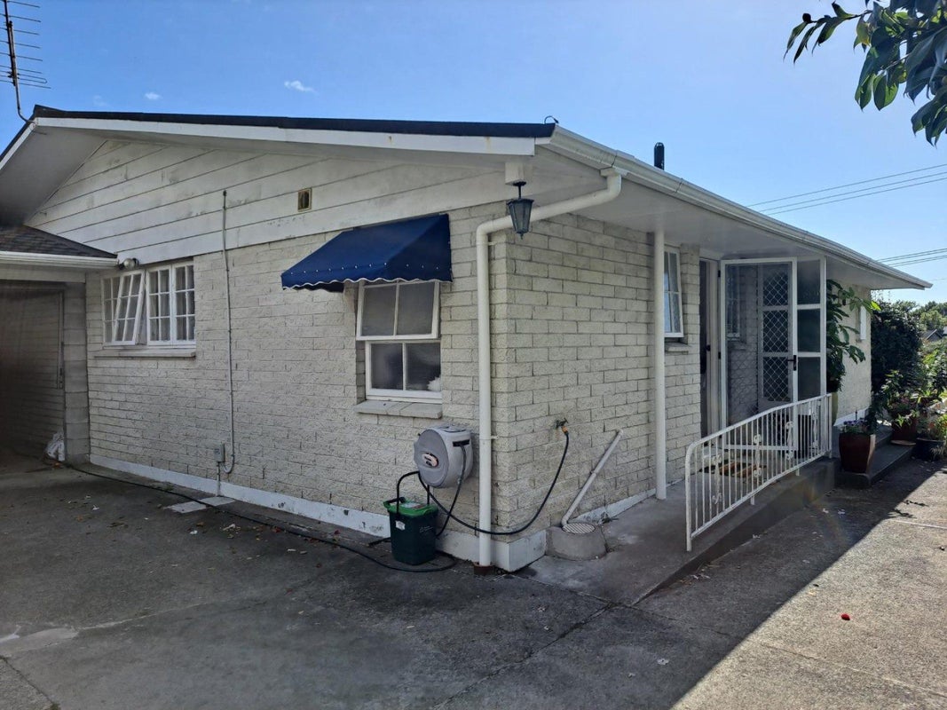 78 Mangorei Road, Strandon, New Plymouth - Carousel 1