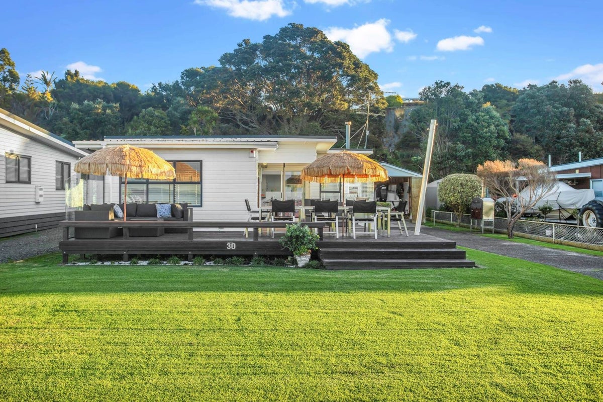 30 Logan Drive, Awhitu, Franklin, Auckland - Carousel 2