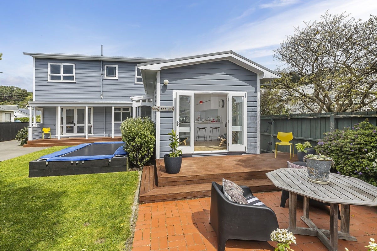 49 Burnham Street, Seatoun, Wellington - Carousel 1