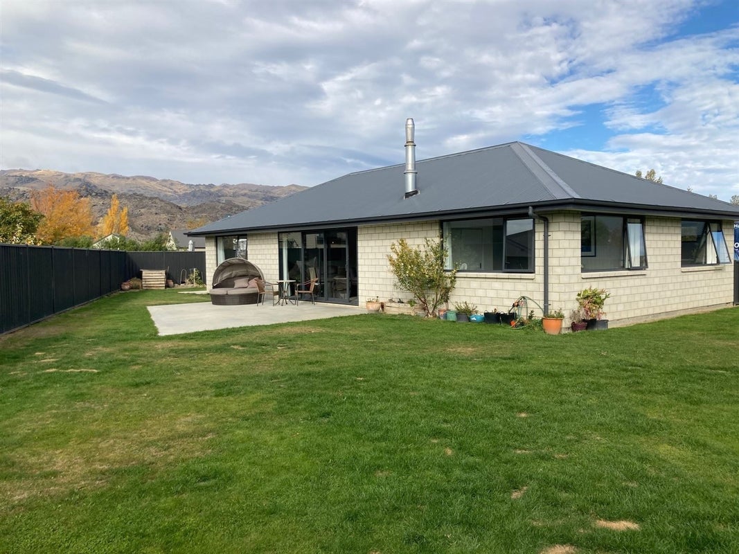6 Parkburn Lane, Mount Pisa, Cromwell - Carousel 1