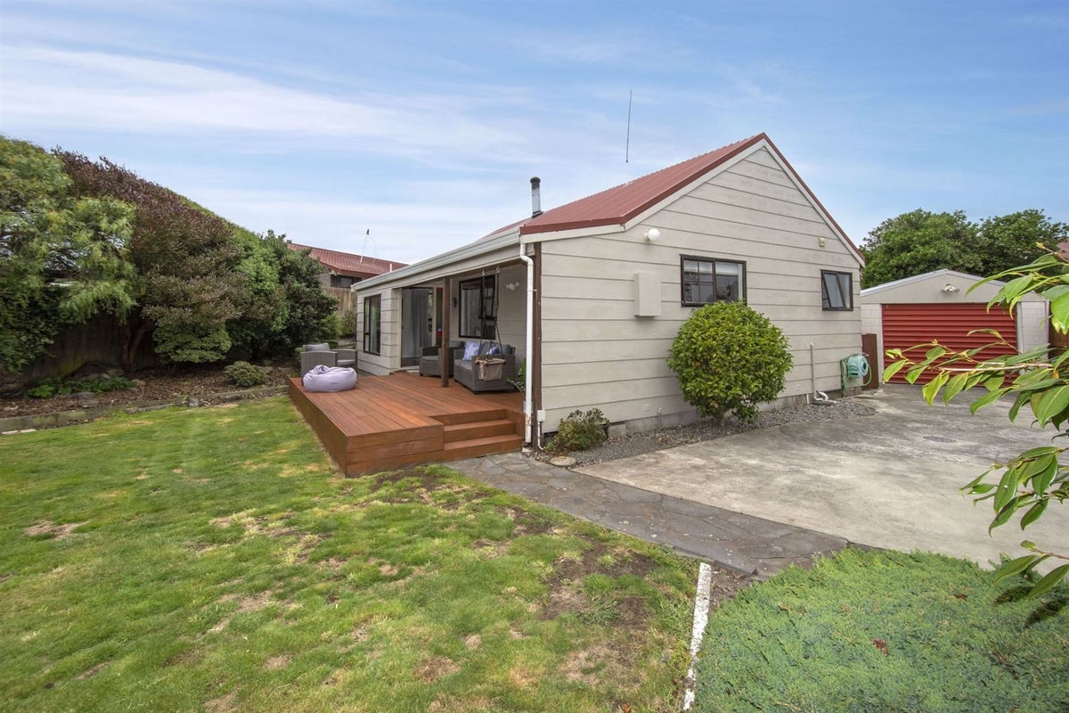 3/81 Union Street, New Brighton, Christchurch - Carousel 13