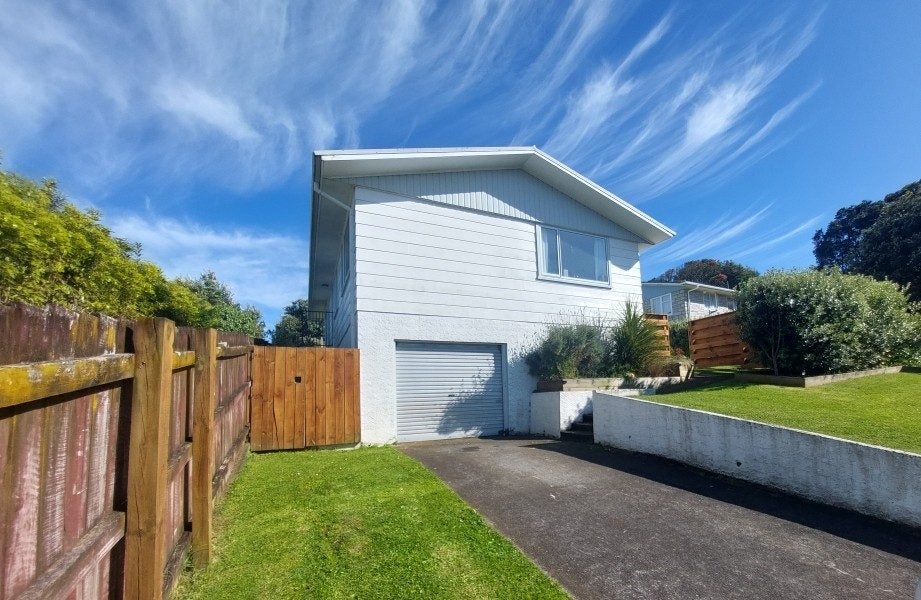 9 Pomare Place, Spotswood, New Plymouth - Carousel 16