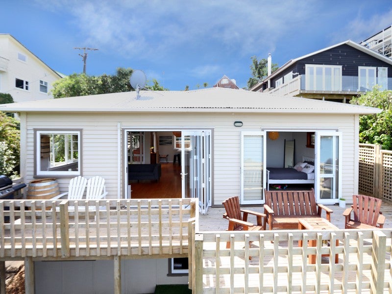 2 Church Lane, Point Howard, Lower Hutt - Carousel 2