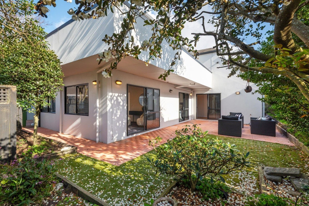 10A Derby Downs Place, Ellerslie, Auckland - Carousel 2