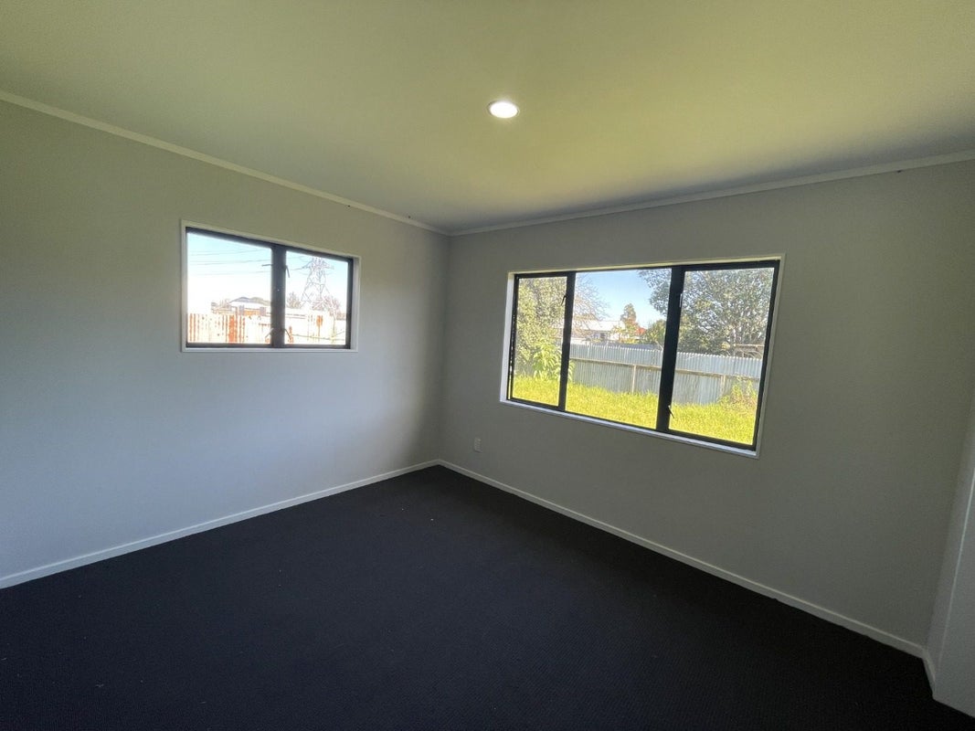 14 Tennessee Avenue, Mangere East, Auckland - Carousel 5