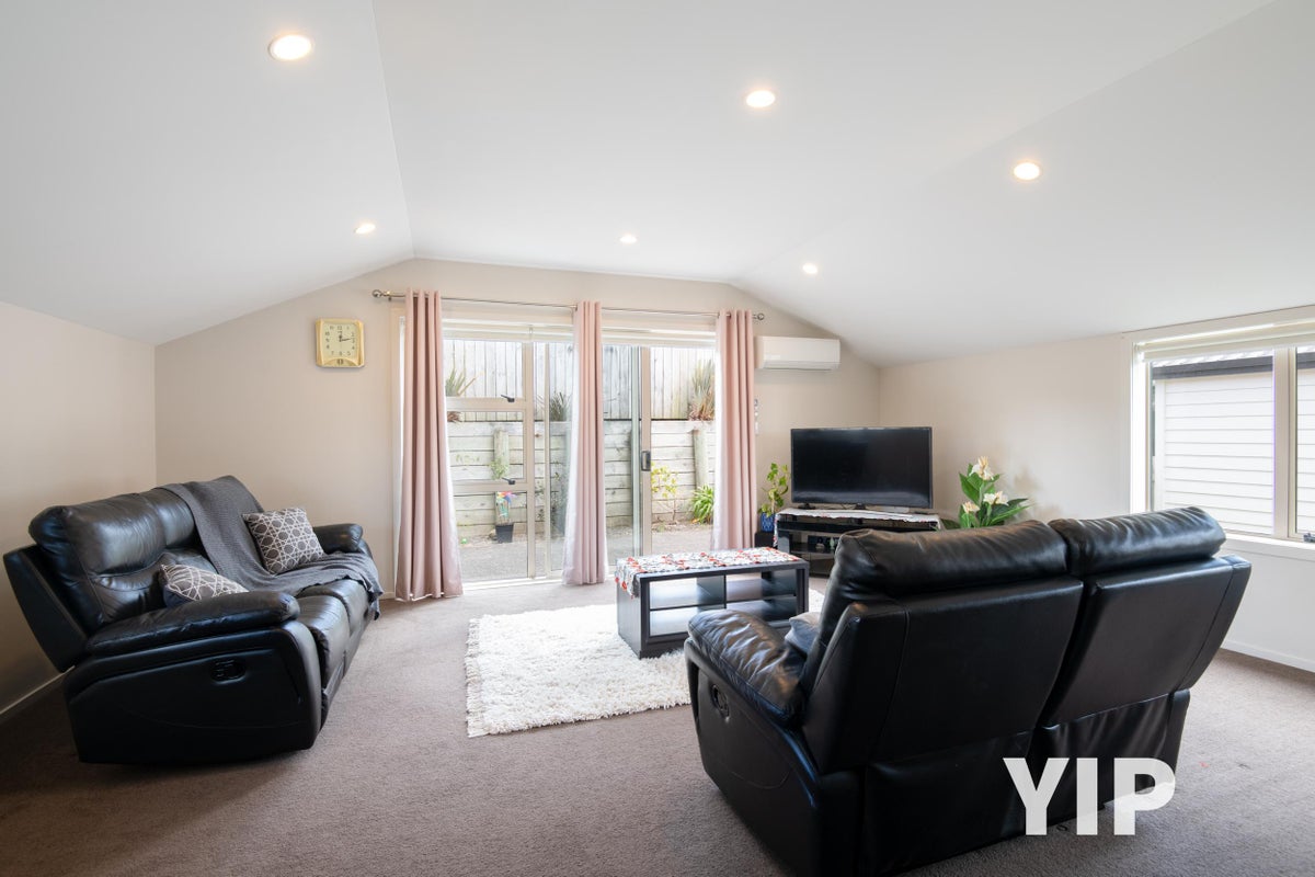 62A Clifford Road, Johnsonville, Wellington - Carousel 2
