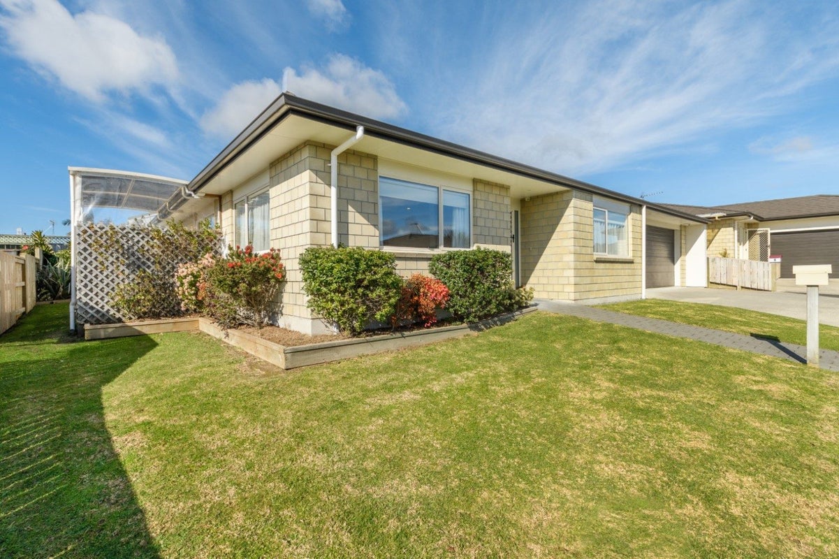 3 Harmens Way, Greerton, Tauranga - Carousel 2