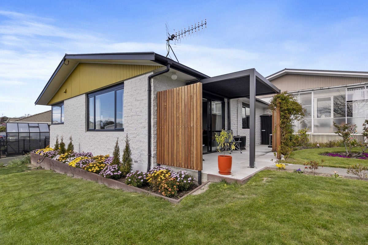 1/8 Douglas Street, Highfield, Timaru - Carousel 1