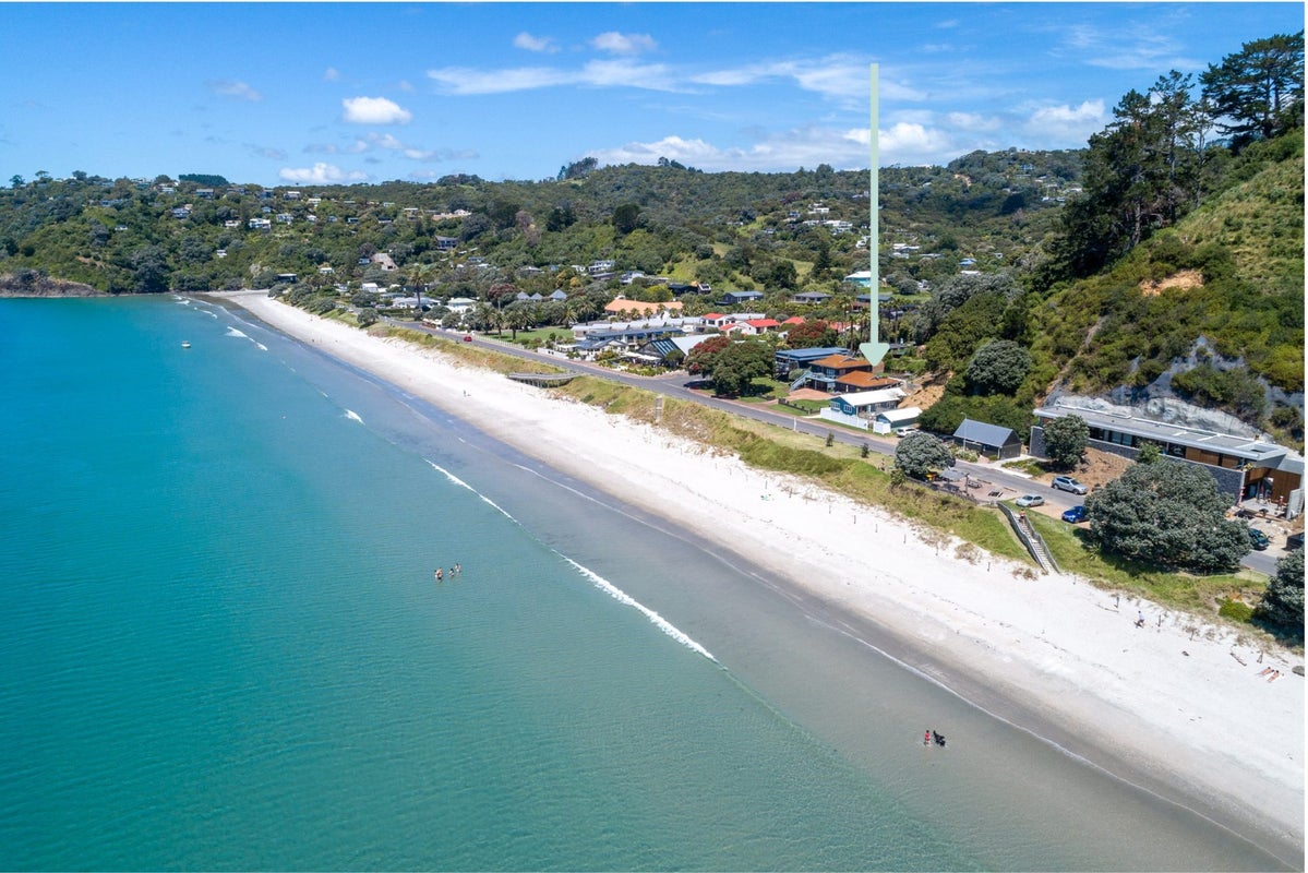 35 The Strand, Onetangi, Waiheke Island - Carousel 19