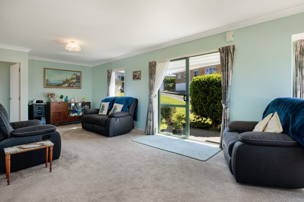 56 Kiteroa Street, Greerton, Tauranga - Carousel 2