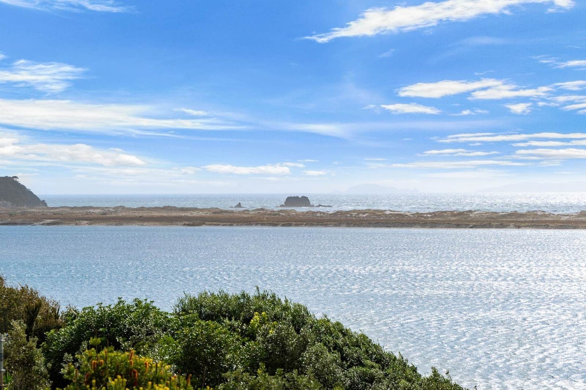 41 Cheviot Street, Mangawhai Heads, Kaipara, Northland - Carousel 2