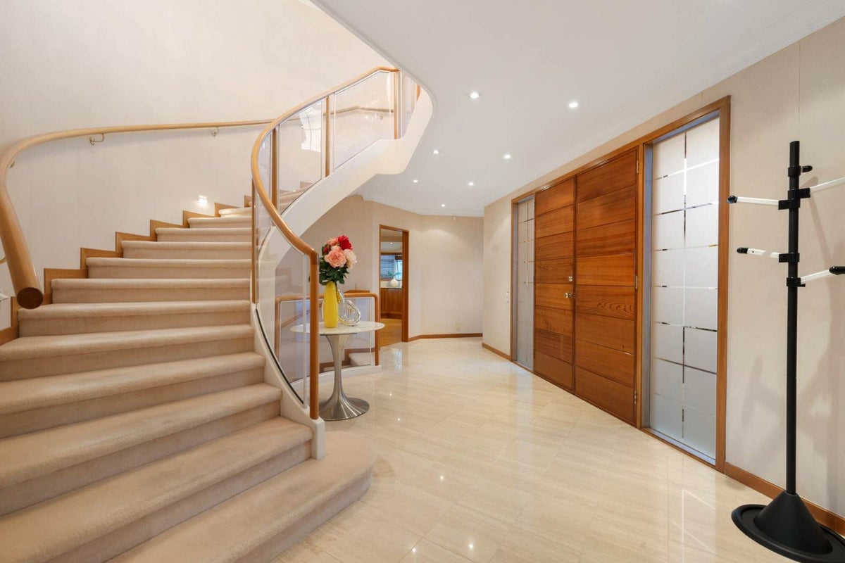 7 Coldham Crescent, Saint Johns, Auckland - Carousel 2