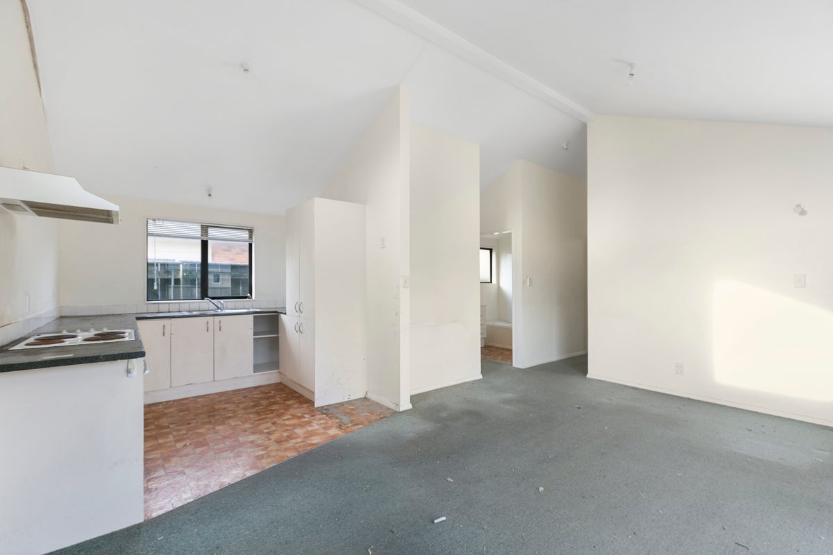 22A Rex Street, Miramar, Wellington - Carousel 2