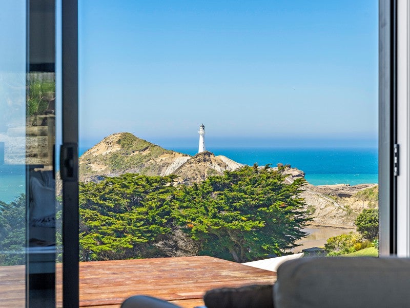 59 Balfour Crescent, Castlepoint - Carousel 1
