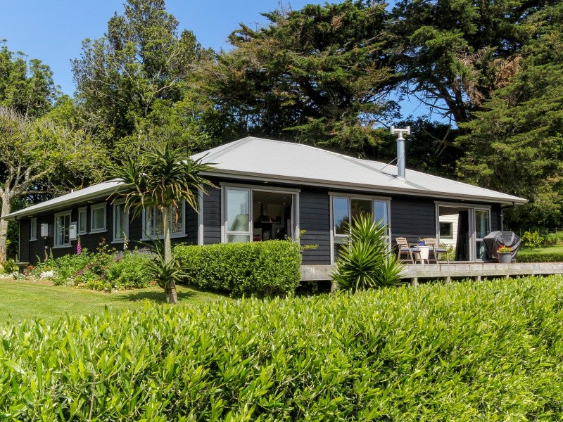 106 Townsend Road, Paraite, New Plymouth - Carousel 1