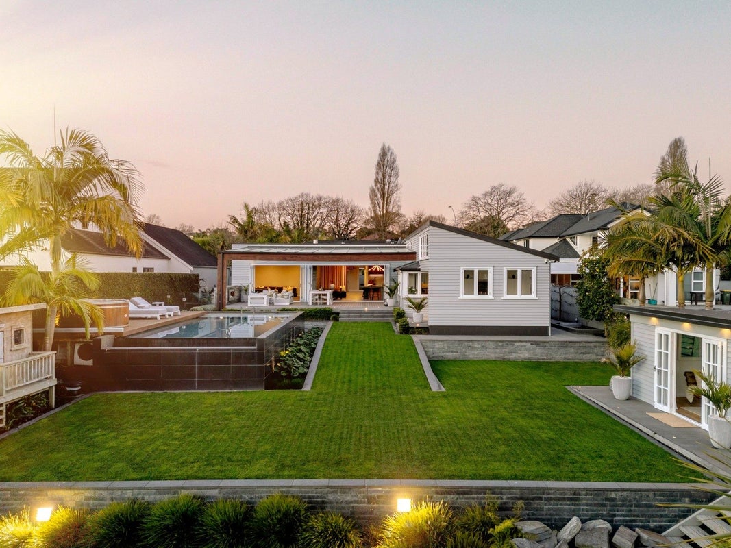 553 River Road, Fairfield, Hamilton - Carousel 2