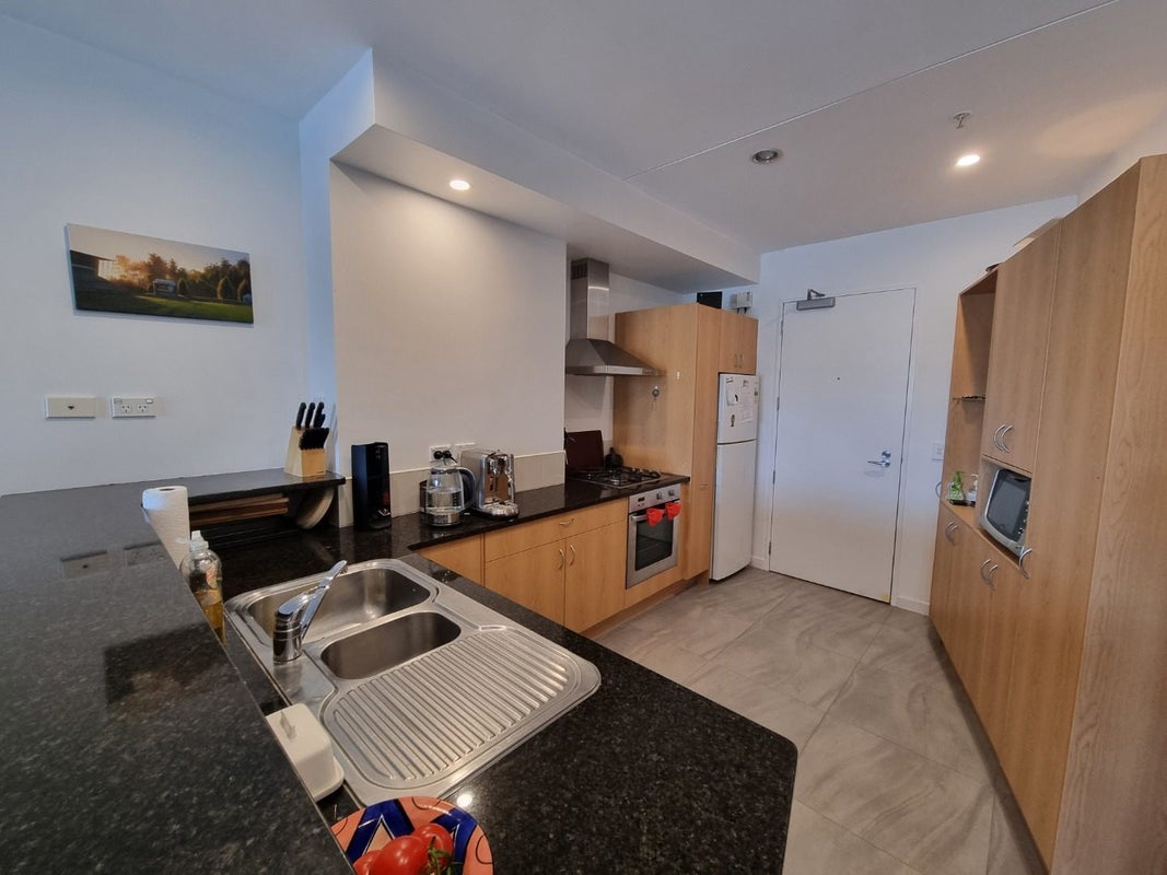 7G/42 Molesworth Street, Thorndon, Wellington - Carousel 2