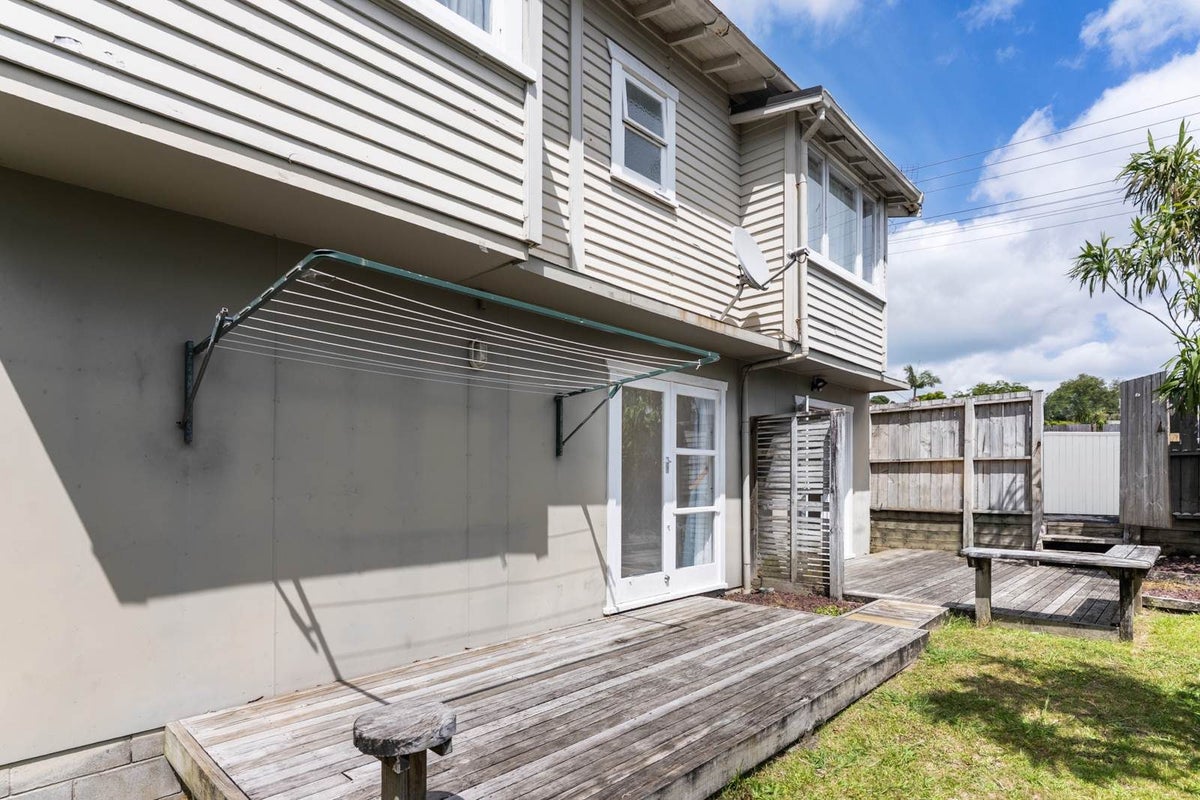 1/315 Rangatira Road, Beach Haven, Auckland - Carousel 20