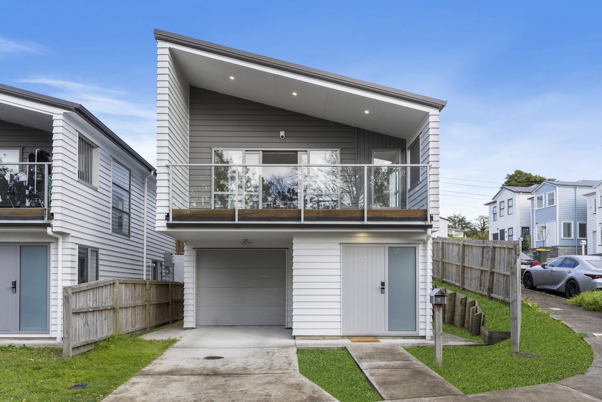 65 Joseph Street, Flat Bush, Auckland - Carousel 2