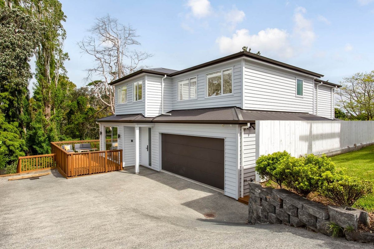 20D Coronation Street, Belmont, North Shore City, Auckland - Carousel 1