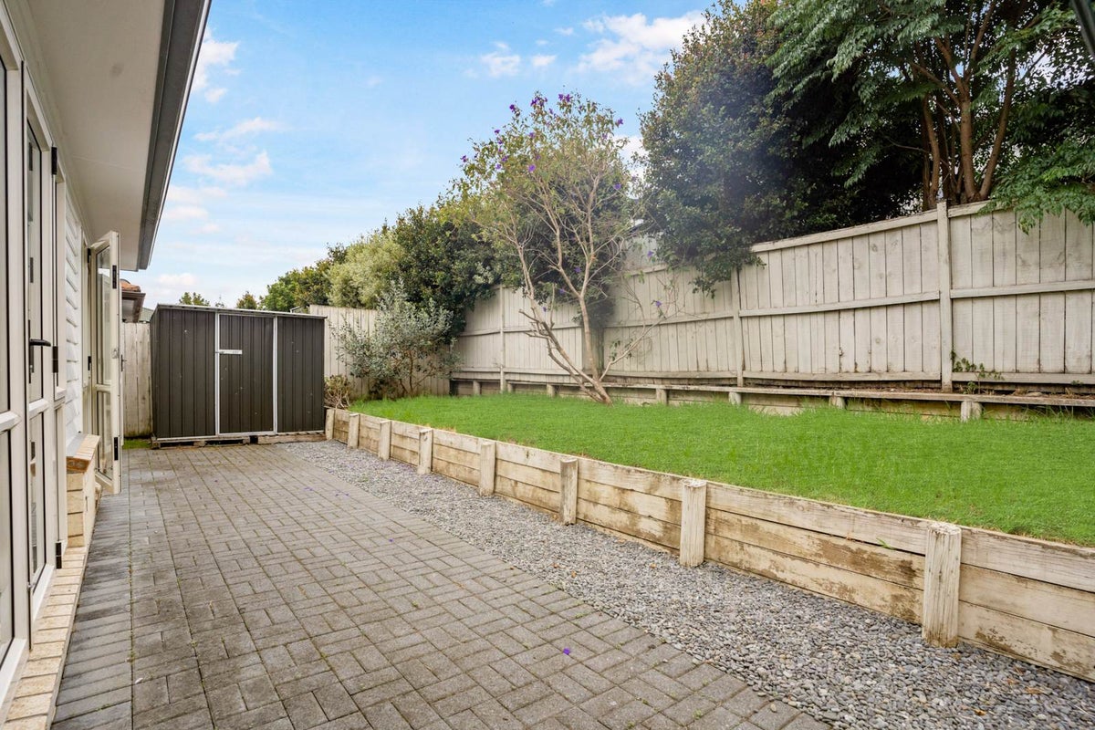 10 Maypark Crescent, Flat Bush, Auckland - Carousel 2