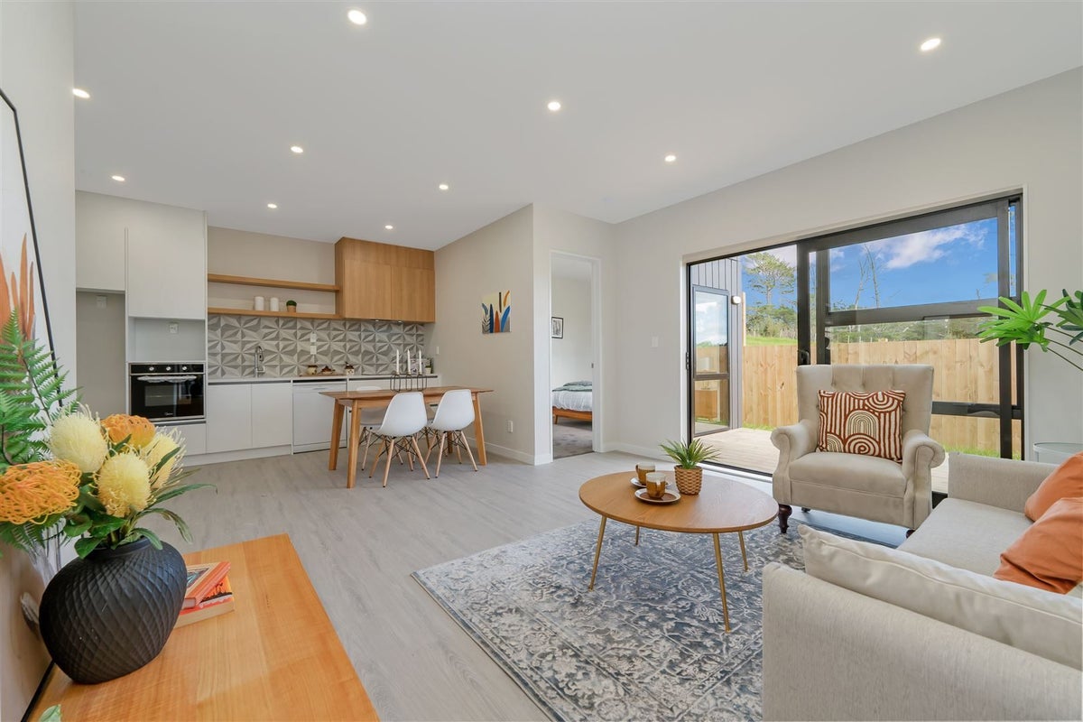 24 Biokovo Street, Massey, Auckland - Carousel 1