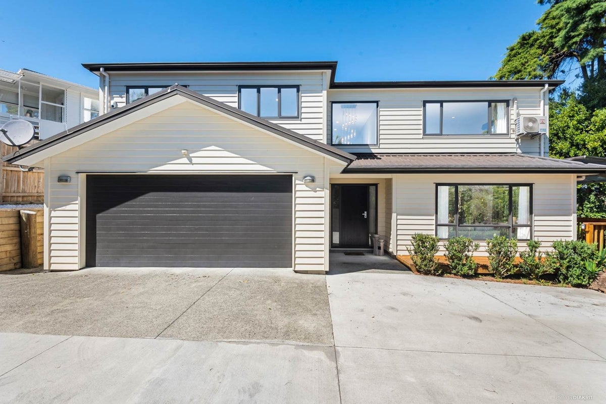 22A Maui Pomare Street, Blockhouse Bay, Auckland - Carousel 1