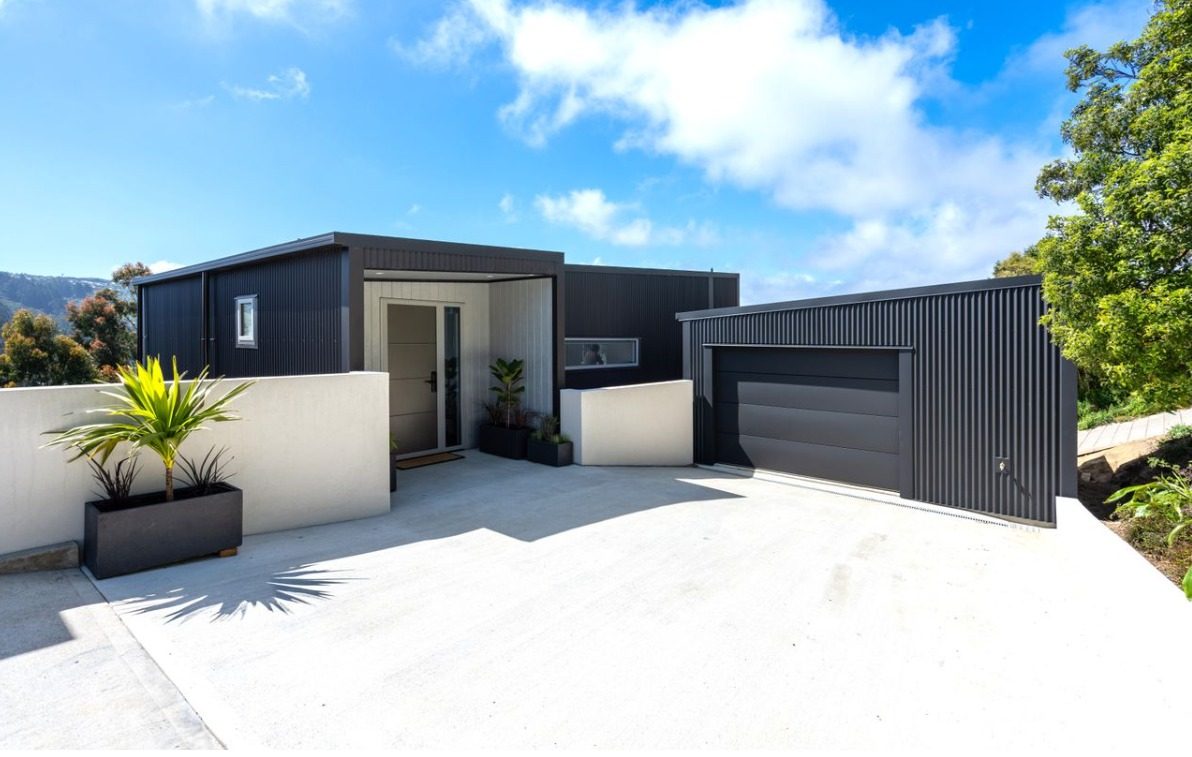 224 Kenmure Road, Kenmure, Dunedin - Carousel 1