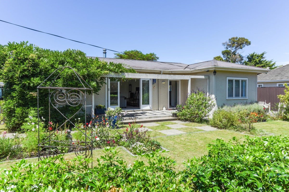 105 Thorp Street, Motueka - Carousel 1