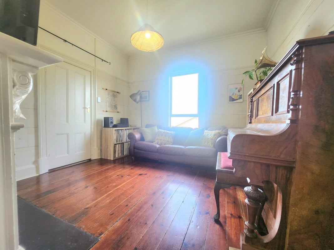 10A Wharfe Street, South Hill, Oamaru - Carousel 25