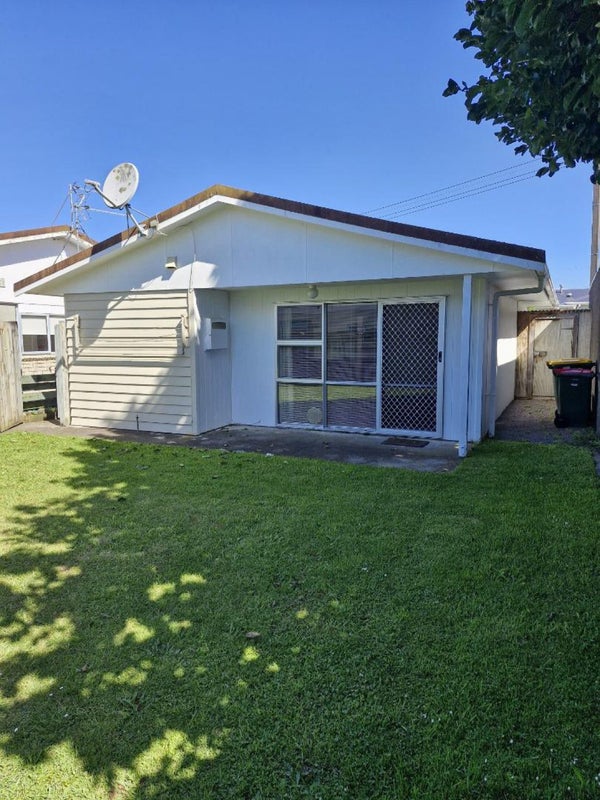 6/232A Carrington ST, Vogeltown, New Plymouth - Carousel 2