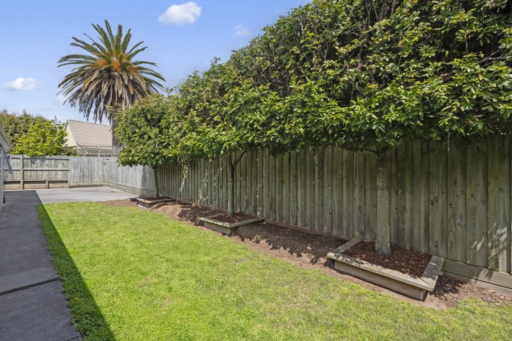 3B Thelma Place, Lynmore, Rotorua - Carousel 23