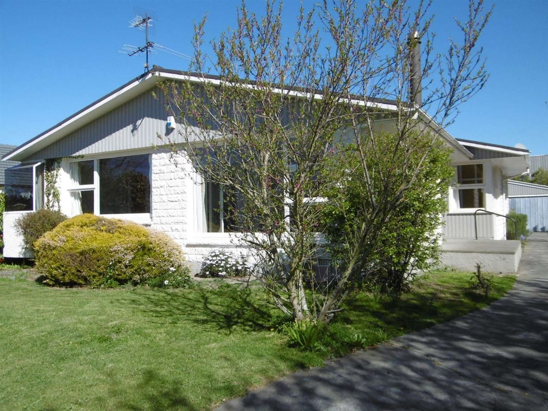 37 Kent Lodge Avenue, Avonhead, Christchurch - Carousel 1