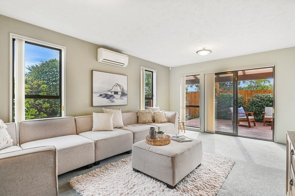 1/110A Withells Road, Avonhead, Christchurch - Carousel 2