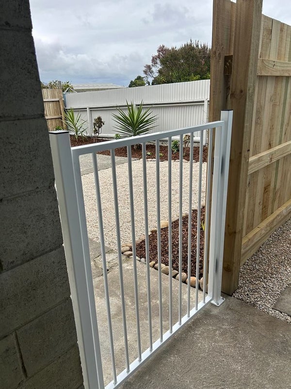 2/153 Parkers Road, Tahunanui, Nelson - Carousel 14
