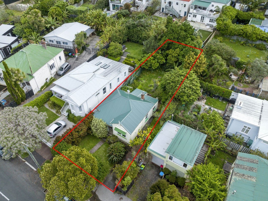 22 Dryden Street, Grey Lynn, Auckland - Carousel 2