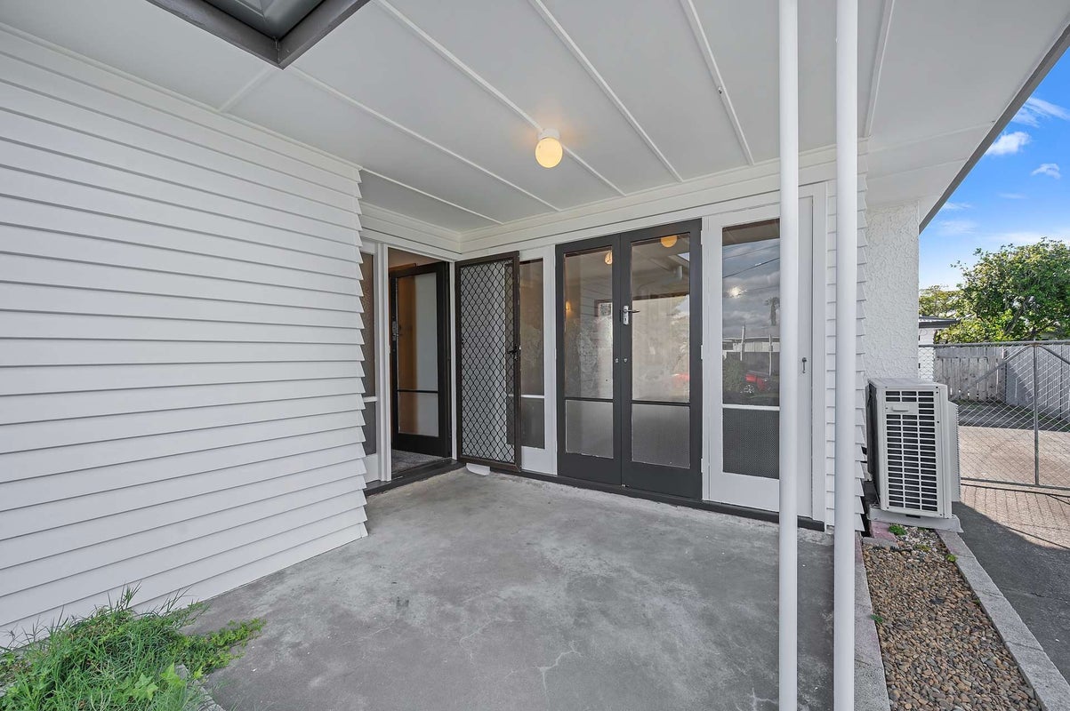 69 Bledisloe Road, Maraenui, Napier - Carousel 2